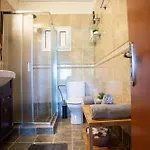Irida's House بيت للعطل