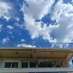 Irida's House بيت للعطل