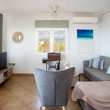 Irida's House Дом отдыха Lakithra