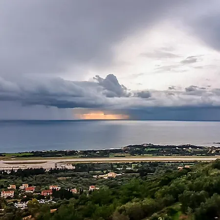 Irida's House * Lakithra